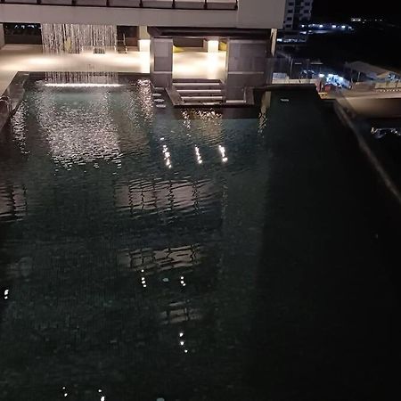 Cozy Flexus Signature 4 Guests Pool Nflix Hbo 吉隆坡 外观 照片