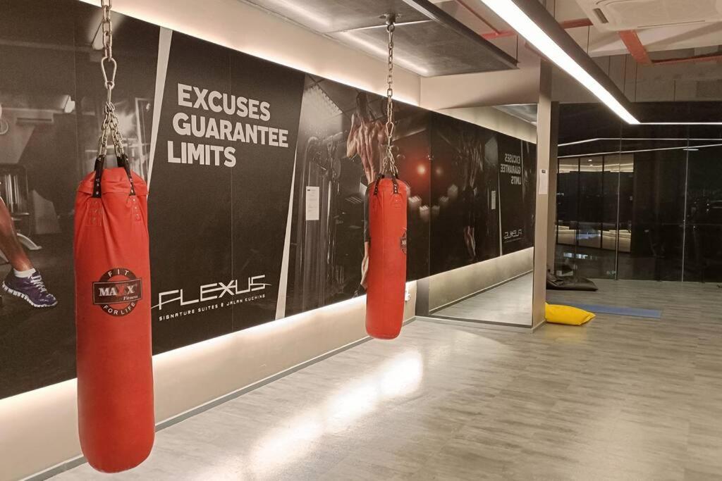 Cozy Flexus Signature 4 Guests Pool Nflix Hbo 吉隆坡 外观 照片